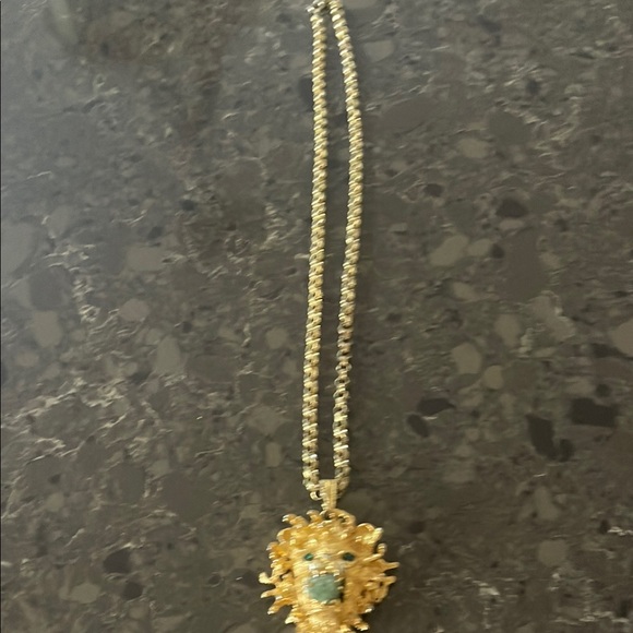 Green and Gold Lion Head Necklace - Picture 2 of 16